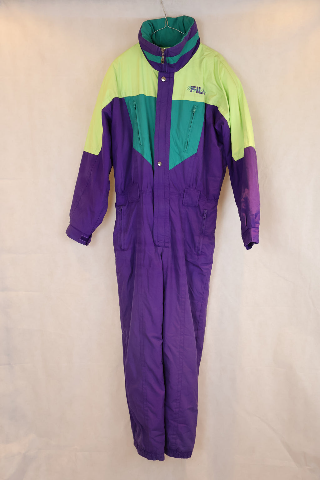 Vintage Skioverall von FILA in XL lila/grün in 48