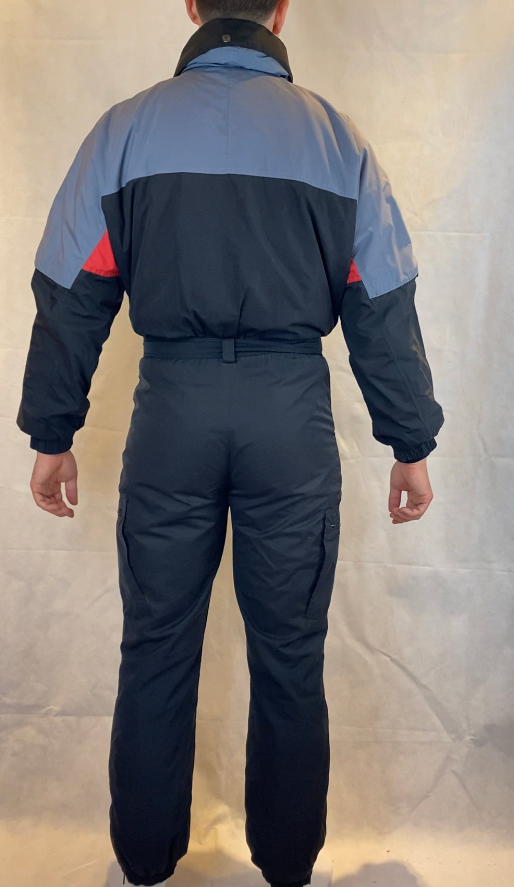 Vintage Skioverall in schwarz/grau in L in SIZE 50