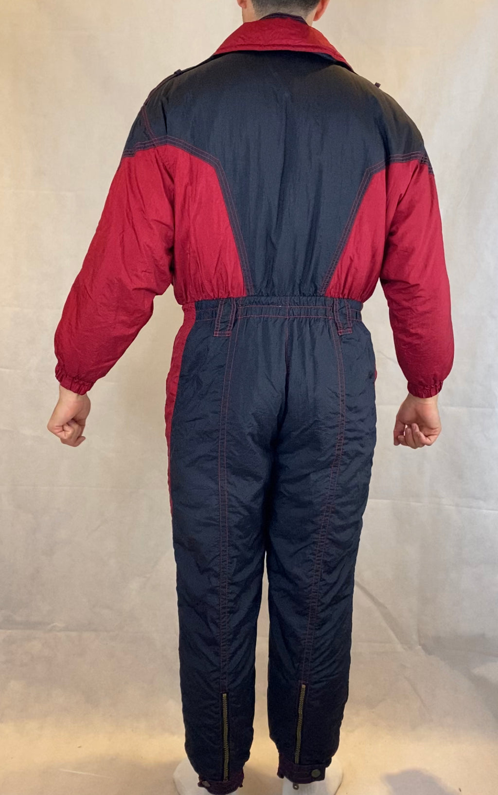 Vintage Skioverall von RODEO in rot/schwarz in M Size 18/44