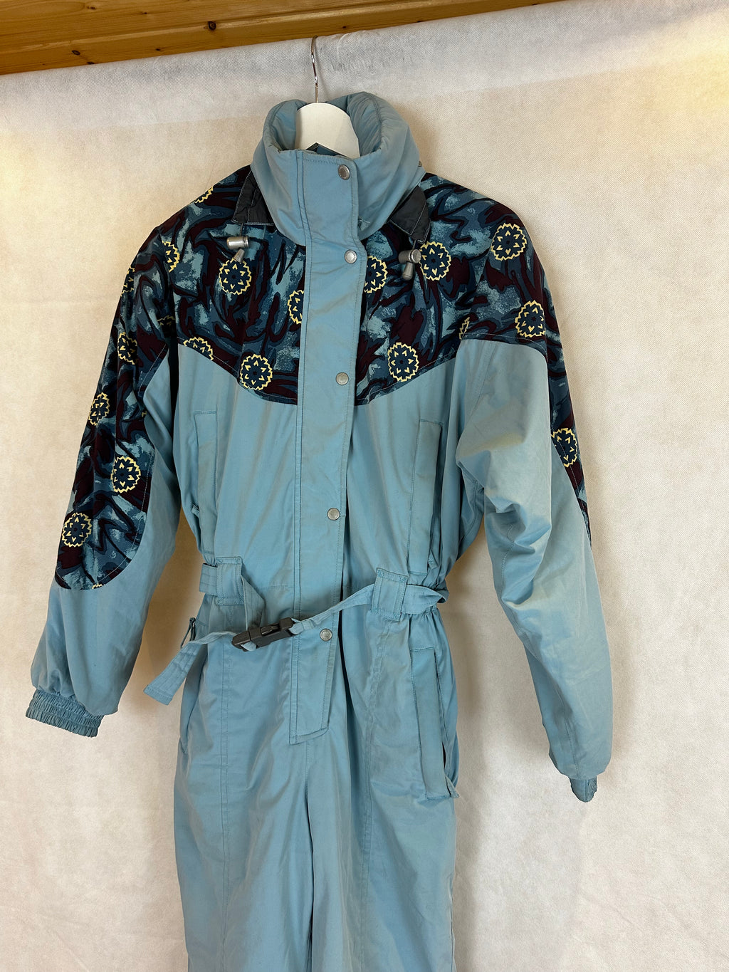 Vintage Skioverall in turkis mit Muster S/M