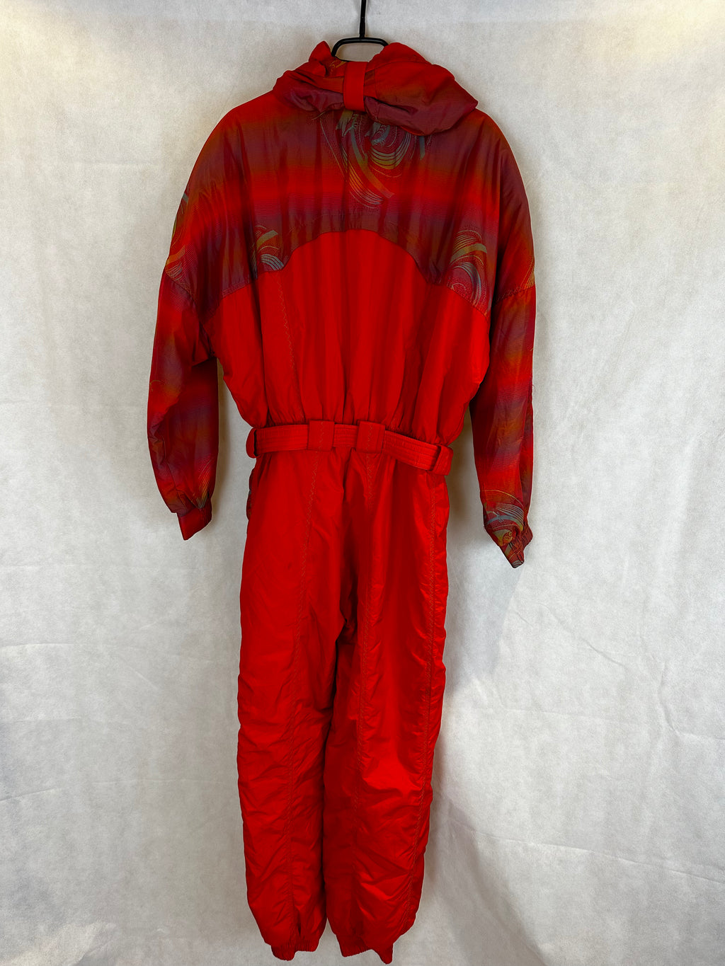 Vintage Skioverall von Silvy in rot/fade M in SIZE 46