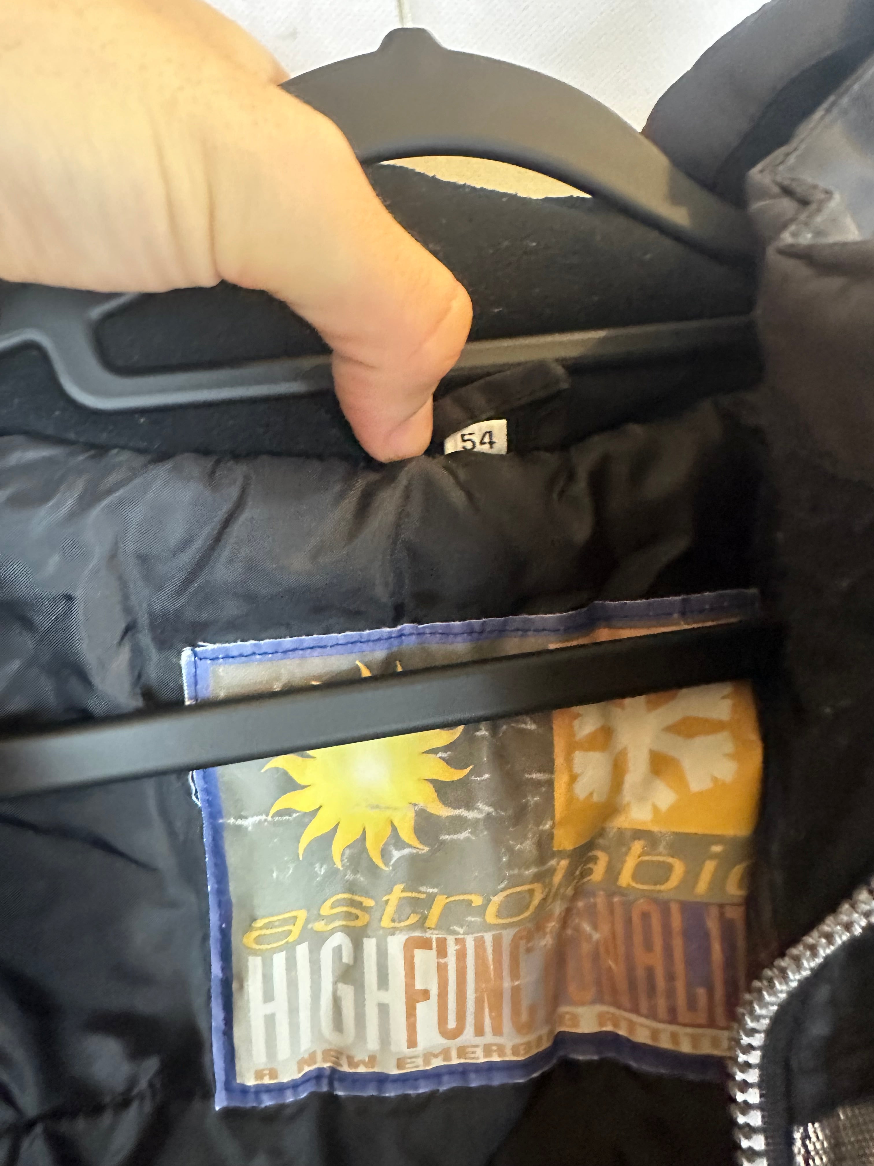 Vintage Skioverall  in Schwarz/weiss in M size 54