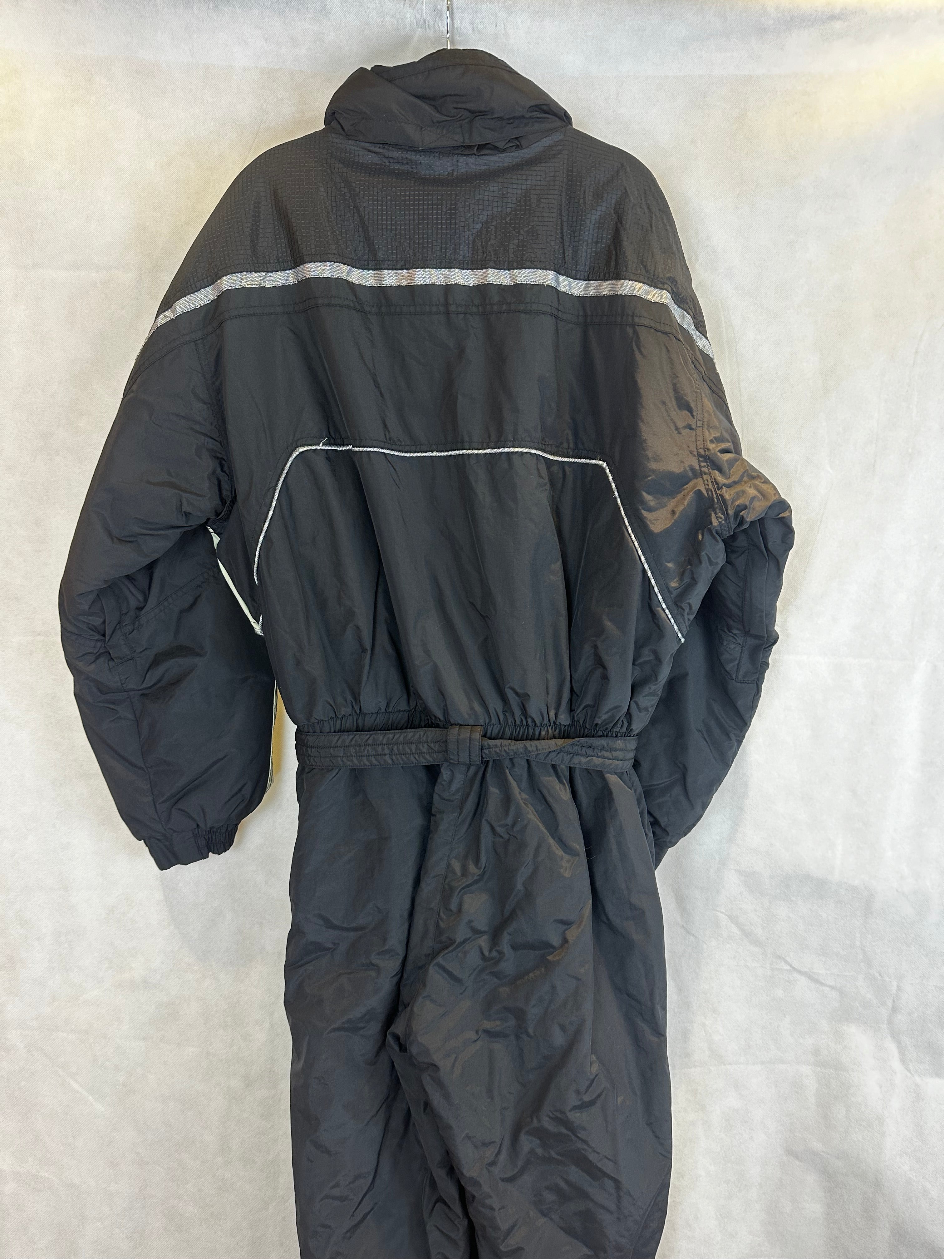 Vintage Skioverall  in Schwarz/weiss in M size 54
