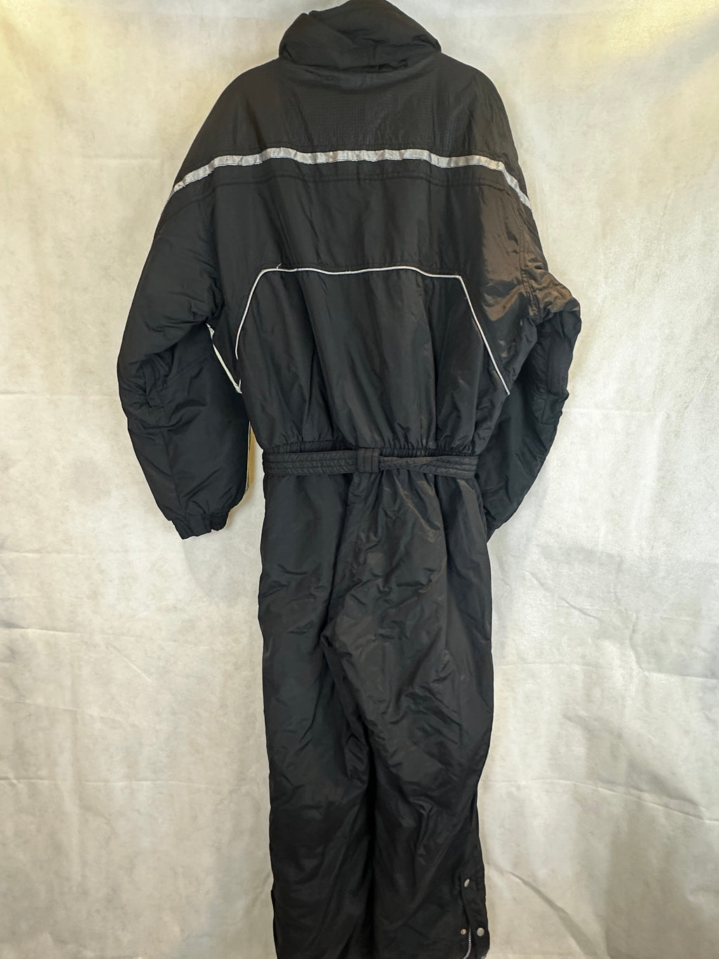 Vintage Skioverall  in Schwarz/weiss in M size 54