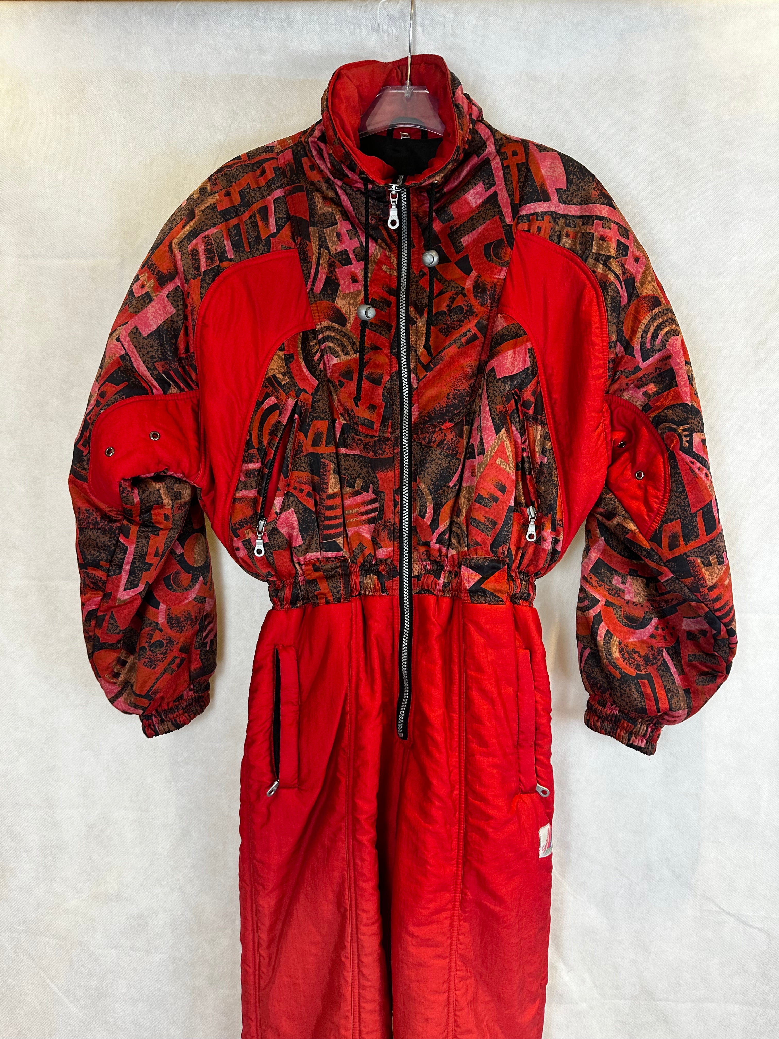 Vintage Skioverall in rot mit muster in M/S
