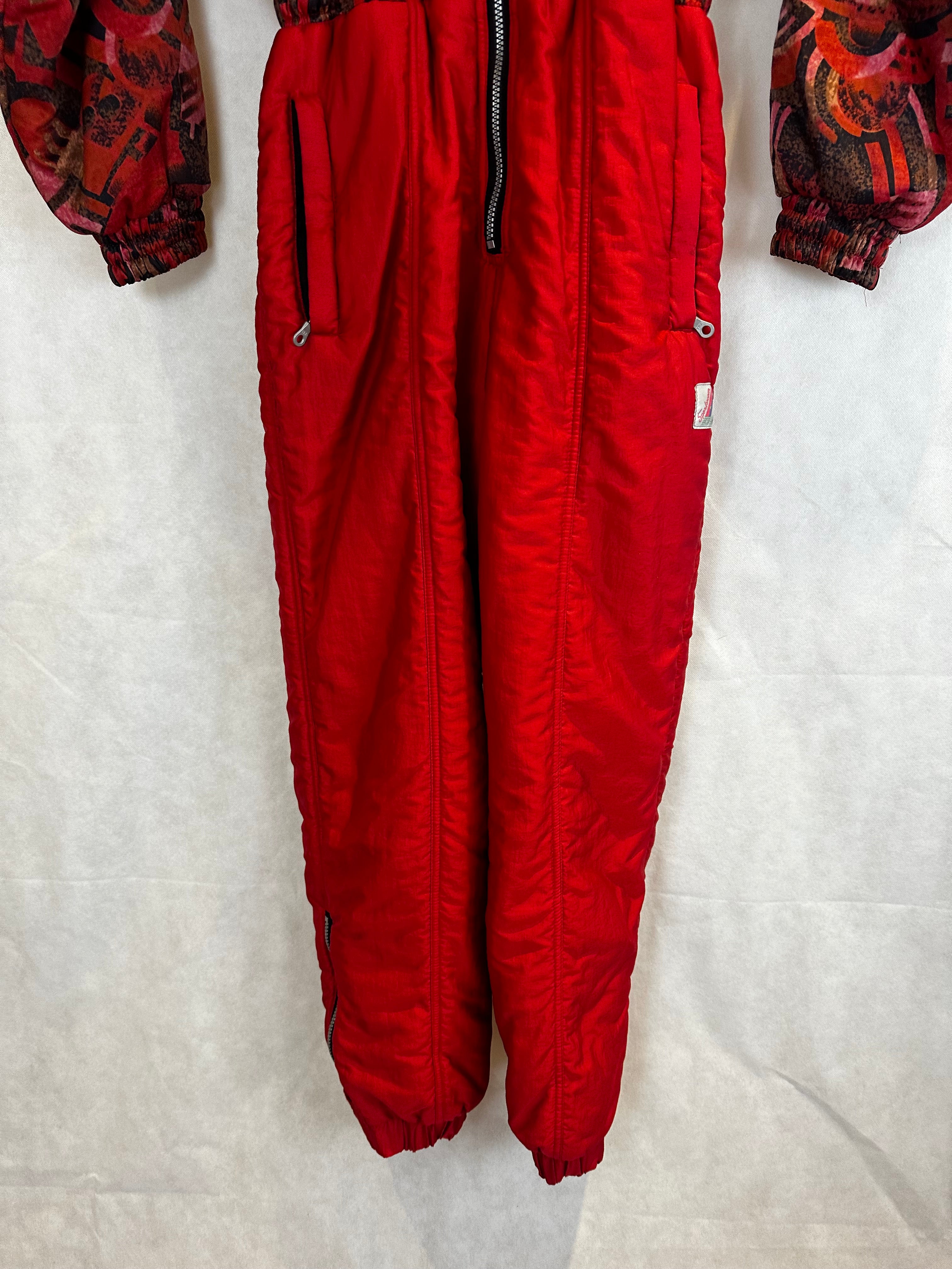 Vintage Skioverall in rot mit muster in M/S