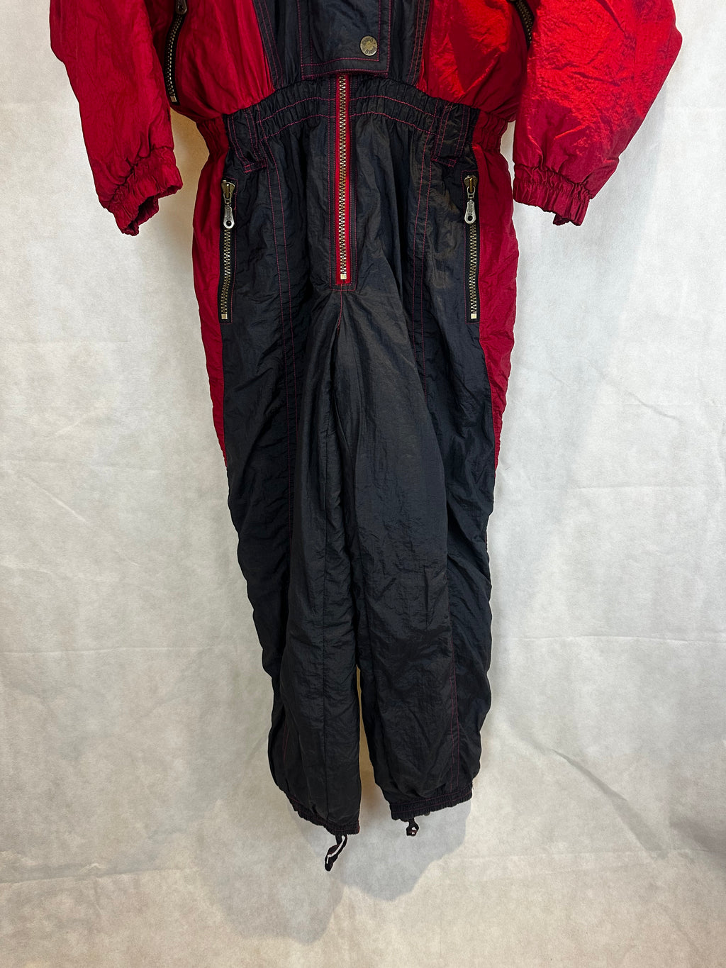 Vintage Skioverall von RODEO in rot/schwarz in M Size 18/44