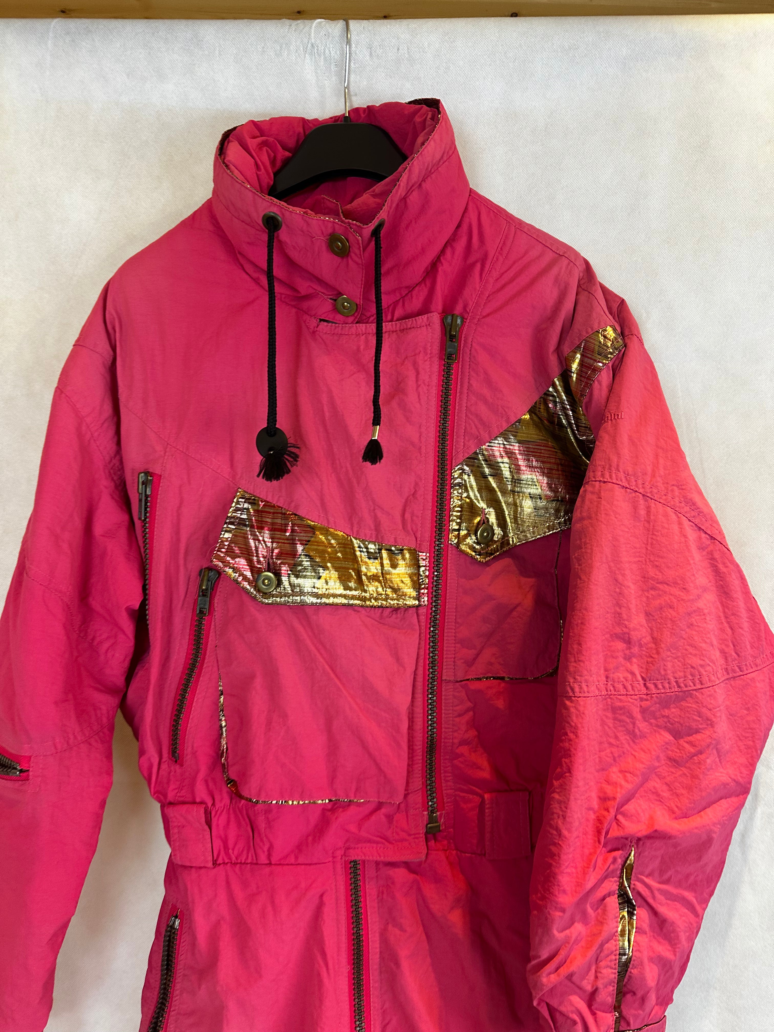 Vintage Skioverall von Sergio tachi in rosa/gold S/M