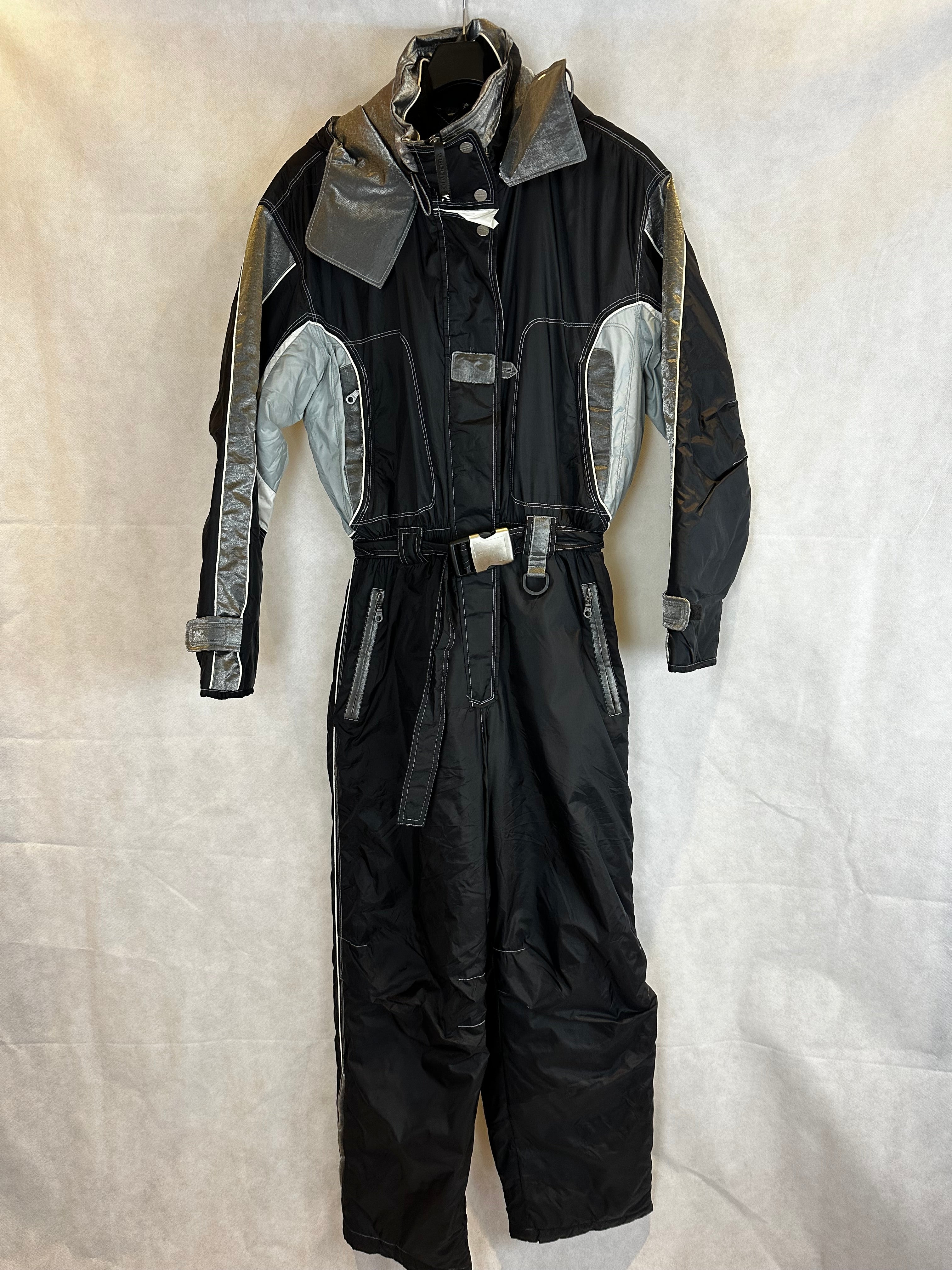Vintage Skioverall von DIADORA in Schwarz/Silber S/M