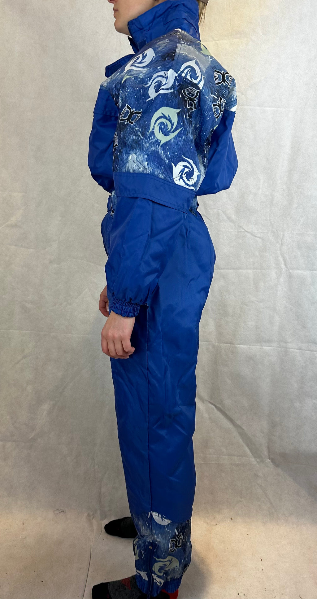Vintage Skioverall in blau mit muster